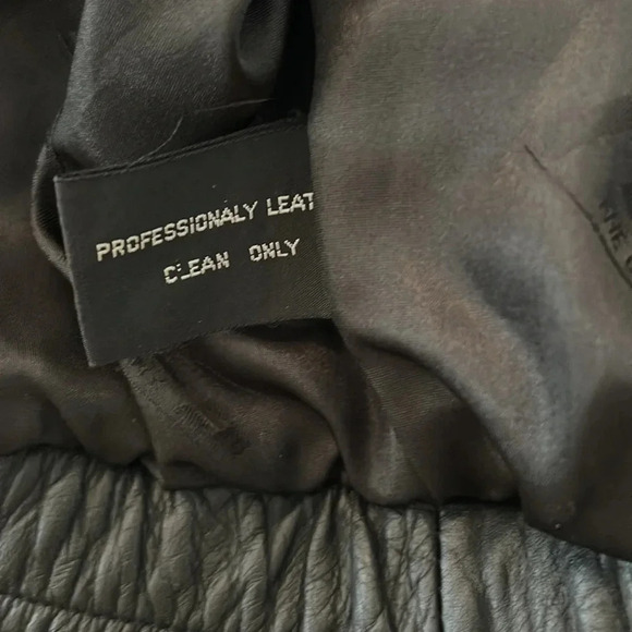 Fidelity Leather Bomber Jacket size 11/12 black - Picture 10 of 12